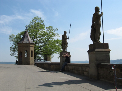 Kopie von IMG_1568 Ritter Statuen_1