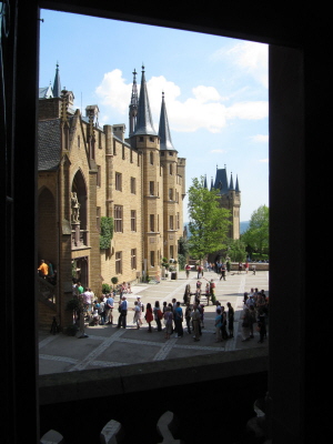 Kopie von IMG_1603 Burg Blick in den Hof_1