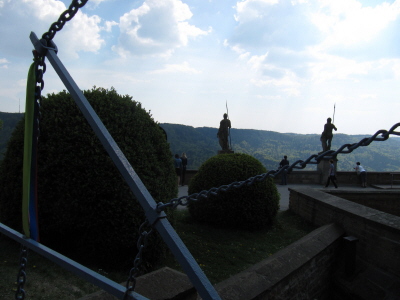 Kopie von IMG_1640 Ketten Statuen_1