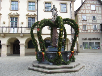 Kopie von IMG_1683 Osterbrunnen Rathaus Sigmaringen_1